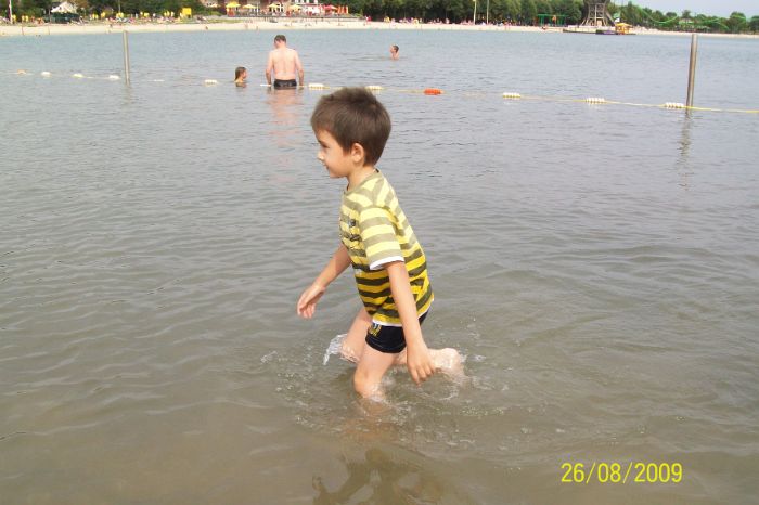 100_1988.JPG