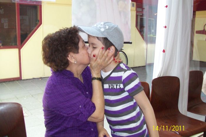 101_2000.JPG